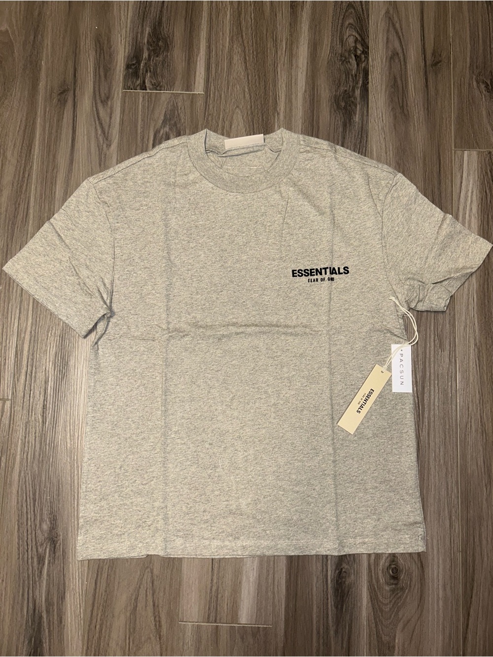 Essentials Fear of God Dark Oatmeal T-Shirt SS22 Brand New Authentic Size Medium